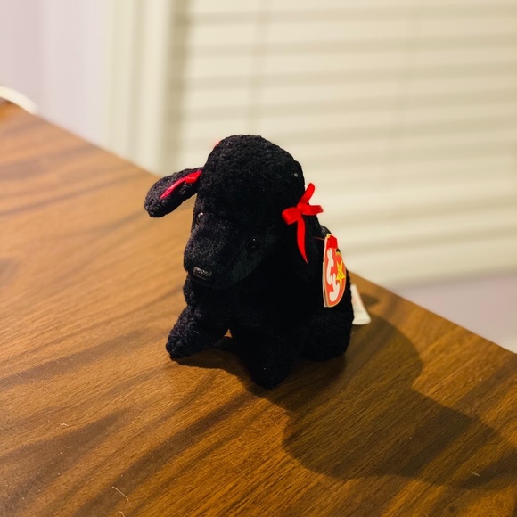 Ty Other - Ty Beanie Baby GiGi - Never Played With